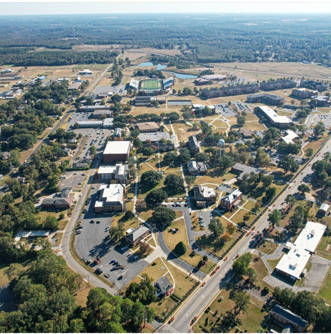 💙💛 Sitting on over 1300+ acres of Land. If you zoom in behind our Lake that sits behind the Football Stadium, we still have so much undeveloped land. The largest Land Institution in the state of  Georgia. Fort Valley State University! #FVSU.
