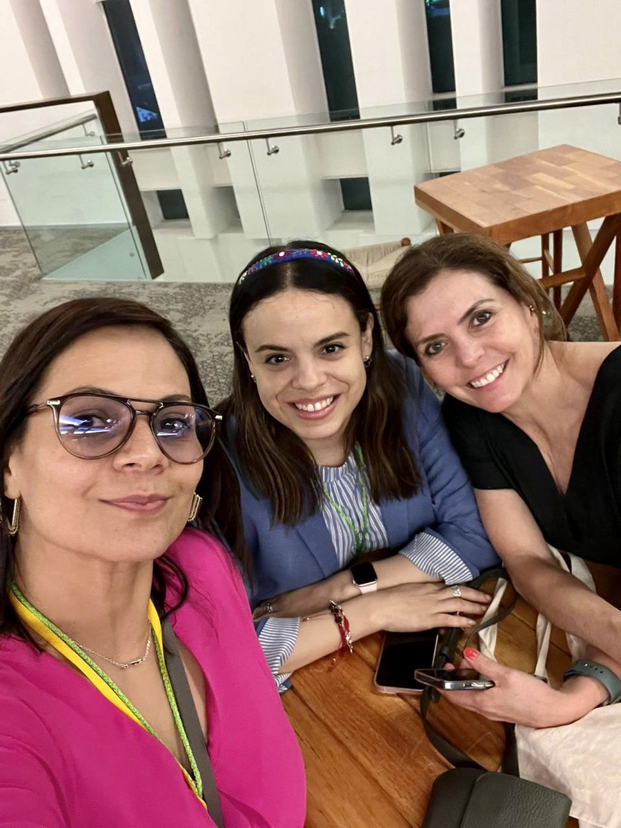 Atortajada's tweet photo. También con @piscosour de MELMAC Perú y el @Cofide_Peru, Virgilio Barco y Santiago Alvarez de #ALIVEVentures; y el reencuentro 🤗 con @itzel_vs de @PosibleMex y @LiliReyesC de @AMEXCAP.

#FLII2023 #ImpactInvesting https://t.co/U26fQEbh1n