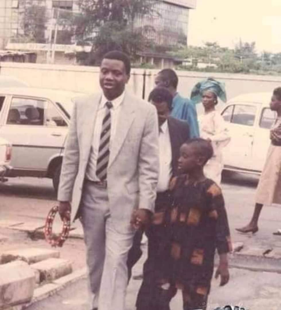 AjayiAndrewKeh1's tweet photo. God bless @PastorEAAdeboye 
My love for PLA @LekeAdeboye always.
#EAA81 
#PastorAdeboye https://t.co/5QQRxDIISh