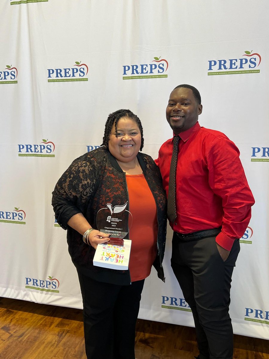 OkolonaSchools's tweet photo. Congressional District 1 Rural Teacher of the Year winner and Principal Watkins https://t.co/6YrrBvpl9T https://t.co/LfxobRb1P6