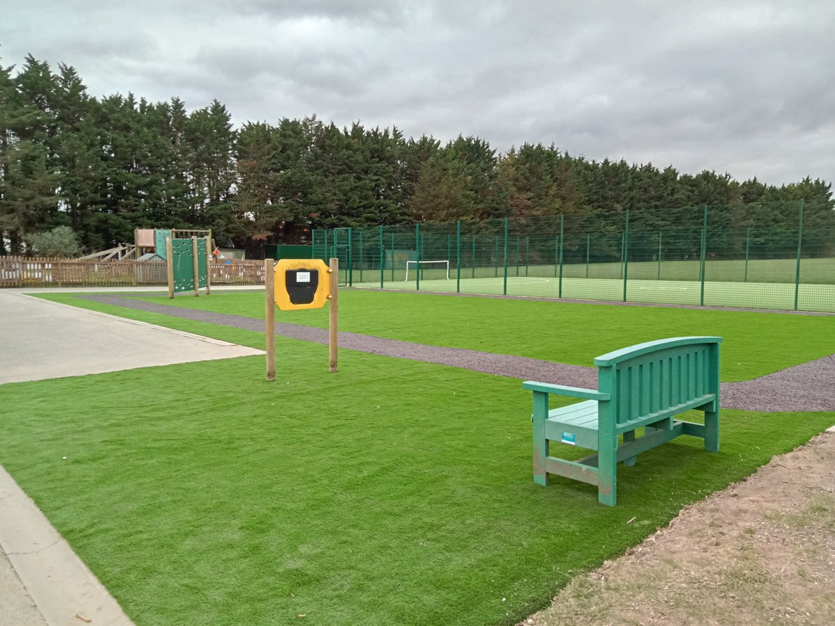 St Martin's C of E Primary, Dorking tweet media