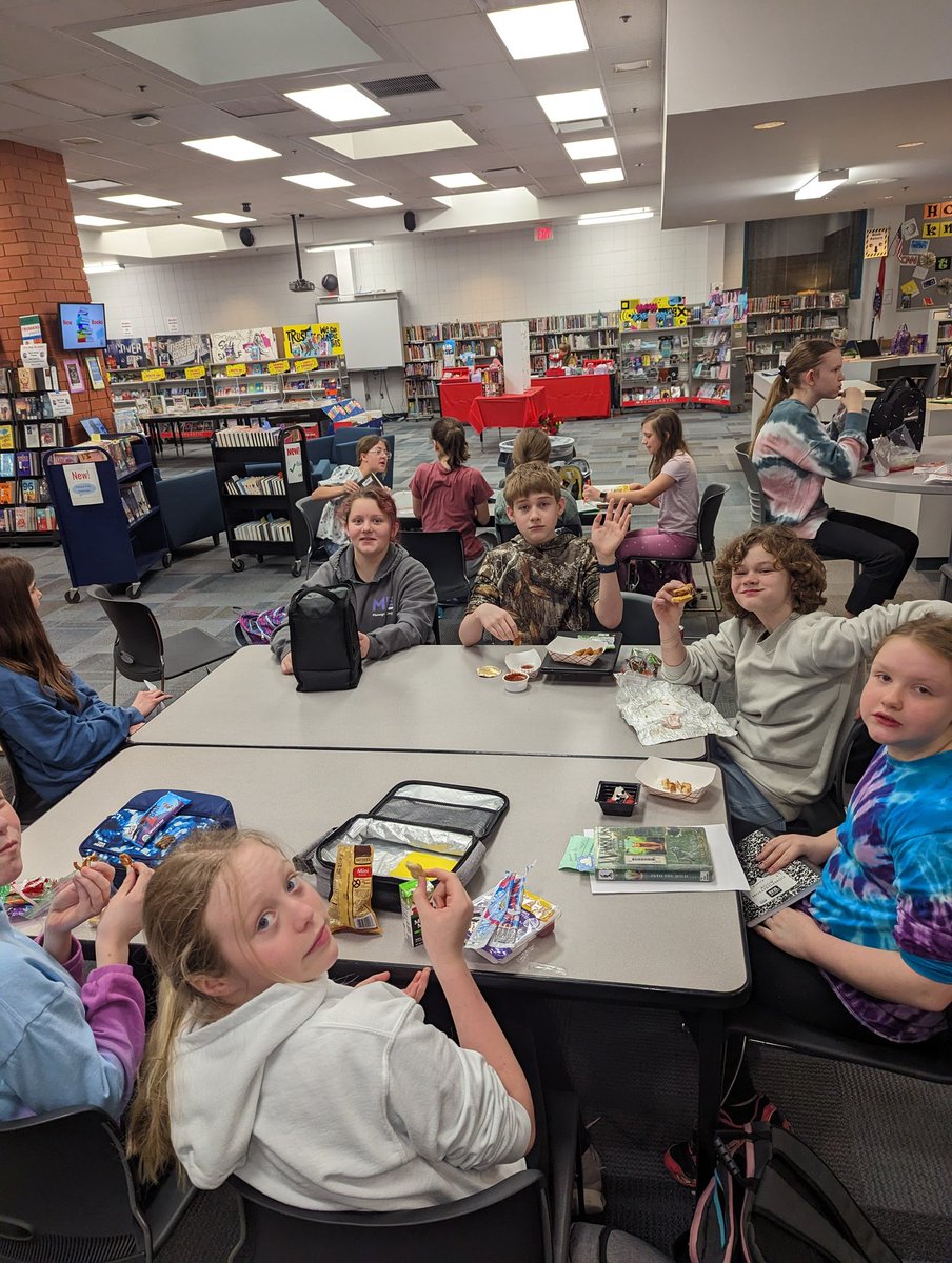 LSMSlibrary's tweet image. Celebrating Rockwood Reading Day with lunch in the Library!