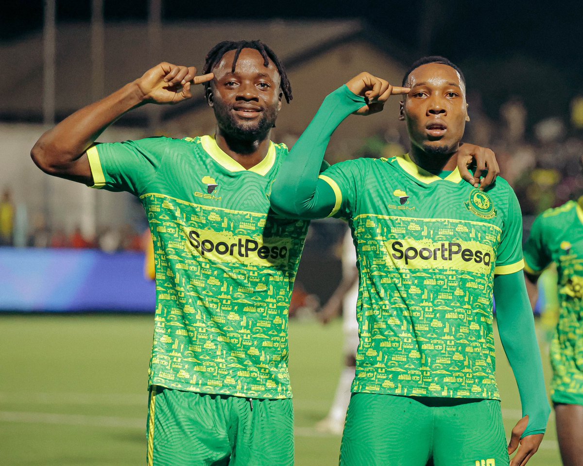 #ASFC  Yanga anagawa Dozi ya 4G kwa Prisons. Halafu kama hawana habari na Feitoto.

FT: Yanga 4-1 Tanzania Prisons.  

  #AzamSportsFederationCup #KombeLaShirikishoLaSports #ASFC #YangaSC #TanzaniaPrisons #YangaPrisons