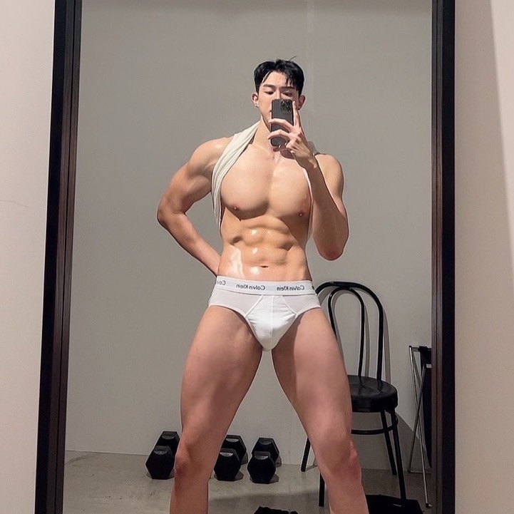 세상 야한몸이시네요🙈