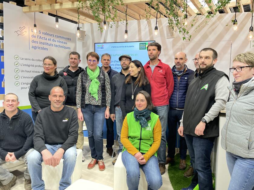 Trois élevages bovins viande récompensés par des Trèfles d’Or dlvr.it/SkKDzq