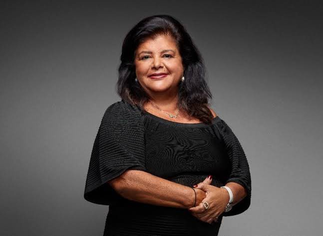 pedrorousseff's tweet photo. 🚨AGORA: Luiza Trajano vai fazer parte do Conselho Econômico do Lula. 

De duas, uma: ou a dona do Magazine Luiza virou comunista OU te enganaram a campanha toda dizendo que se o Lula ganhasse, o Brasil viraria a Venezuela.

Você escolhe 🤷‍♂️ https://t.co/44PHagQTSN