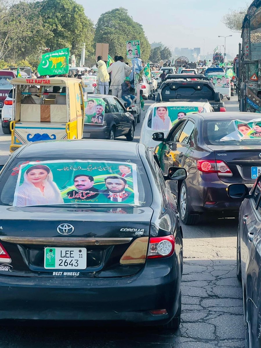 MustansirGondal's tweet photo. شکريہ وزيرآباد♥️
محترمہ میریم نواز کے جلسہ گوجرنوالہ کے سلسلے میں چوہدری مستنصر علی گوندل بڑے قافلے کے ساتھ روانہ ❤️
#گوجرانوالہ_کی_آواز_مریم_نواز https://t.co/E7kLVIykls