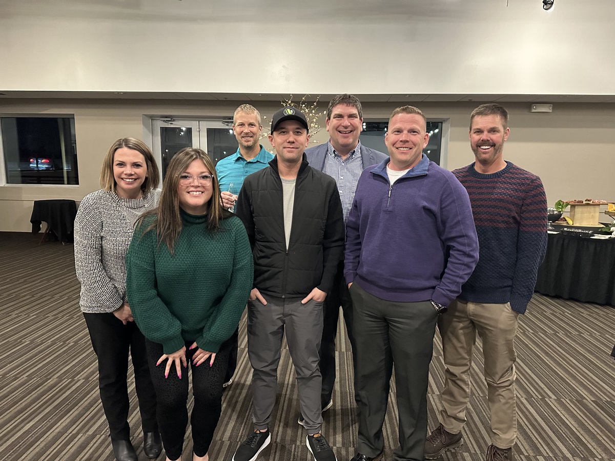 amacnab7's tweet image. Last night we had our quarterly meeting and got to take a picture with these badasses from Farmers State Bank. Thanks for allowing me to be part of the FSB journey, being such a great partner with VizyPay, and achieving our long-term goals together. LFG! #TeamVizy #TeamFSB