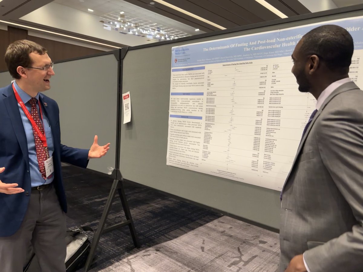 Had a great time at #EPILifestyle23. So many groundbreaking findings presented.

Big thanks to @spjuraschek @rantocran and everyone who could pass by my poster! 

Next stop: #NOLA for #ACC23. Looking forward to meeting the other members of @ACCinTouch IM cohort.