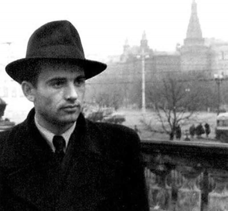 AmirAlhaj_ph's tweet image. March 02, 1931 Leader: Mikhail Gorbachev, General Secretary of the Communist Party of the Soviet Union (1985-91), born in Stavropol, Russia #MikhailGorbachev #PR Go: bit.ly/ipr-ReadMore
