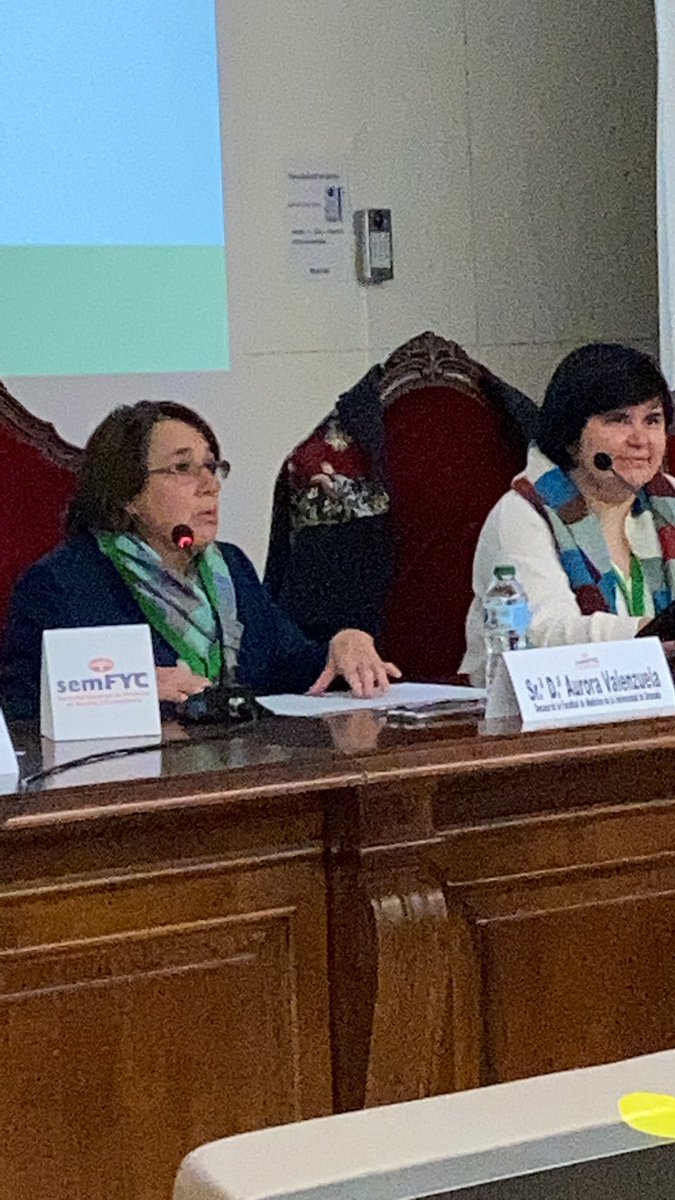 Marta Marina (@martamandarina) on Twitter photo Gracias a la Dra. Aurora Valenzuela, Decana de la Facultad de Medicina de Granada por su apoyo a la Medicina de Familia, promoviendo la transmisión de conocimiento de esta especialidad en la <a href="/CanalUGR/">Universidad Granada</a> <a href="/semfyc/">semFYC</a> <a href="/resis_semFYC/">Residentes semFYC + S</a> #medicinagranada #urgenciassemfyc <a href="/sanidadgob/">Ministerio de Sanidad</a> Gracias a la Dra. Aurora Valenzuela, Decana de la Facultad de Medicina de Granada por su apoyo a la Medicina de Familia, promoviendo la transmisión de conocimiento de esta especialidad en la <a href="/CanalUGR/">Universidad Granada</a> <a href="/semfyc/">semFYC</a> <a href="/resis_semFYC/">Residentes semFYC + S</a> #medicinagranada #urgenciassemfyc <a href="/sanidadgob/">Ministerio de Sanidad</a>
