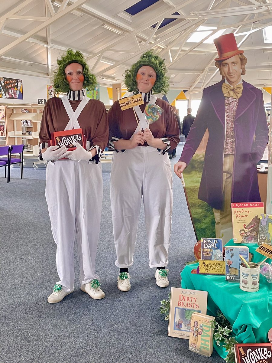 The Littlehampton Academy Library tweet media