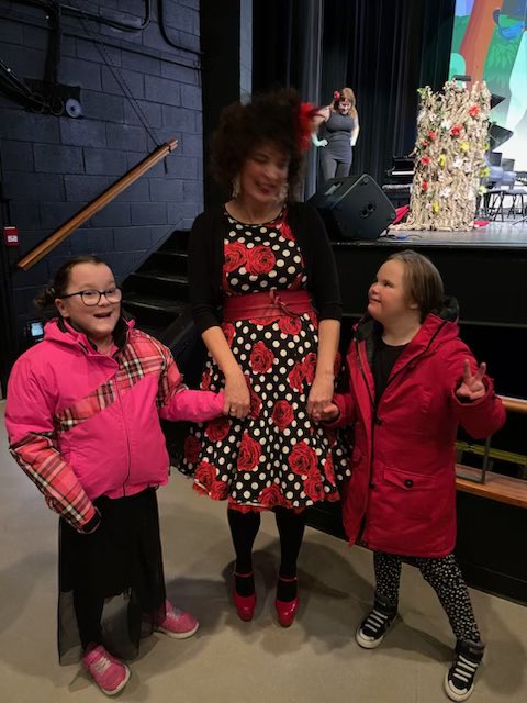 Our Grade 4 &amp; 5 Students travelled to Holy Heart Theatre today to watch a special performance by the Calos Youth Orchestra &amp; The Swinging Bells <a href="/CYOmusic/">CALOS</a> <a href="/swingingbelles/">The Swinging Belles</a>  Thank you for this opportunity! #lovedtheperformance