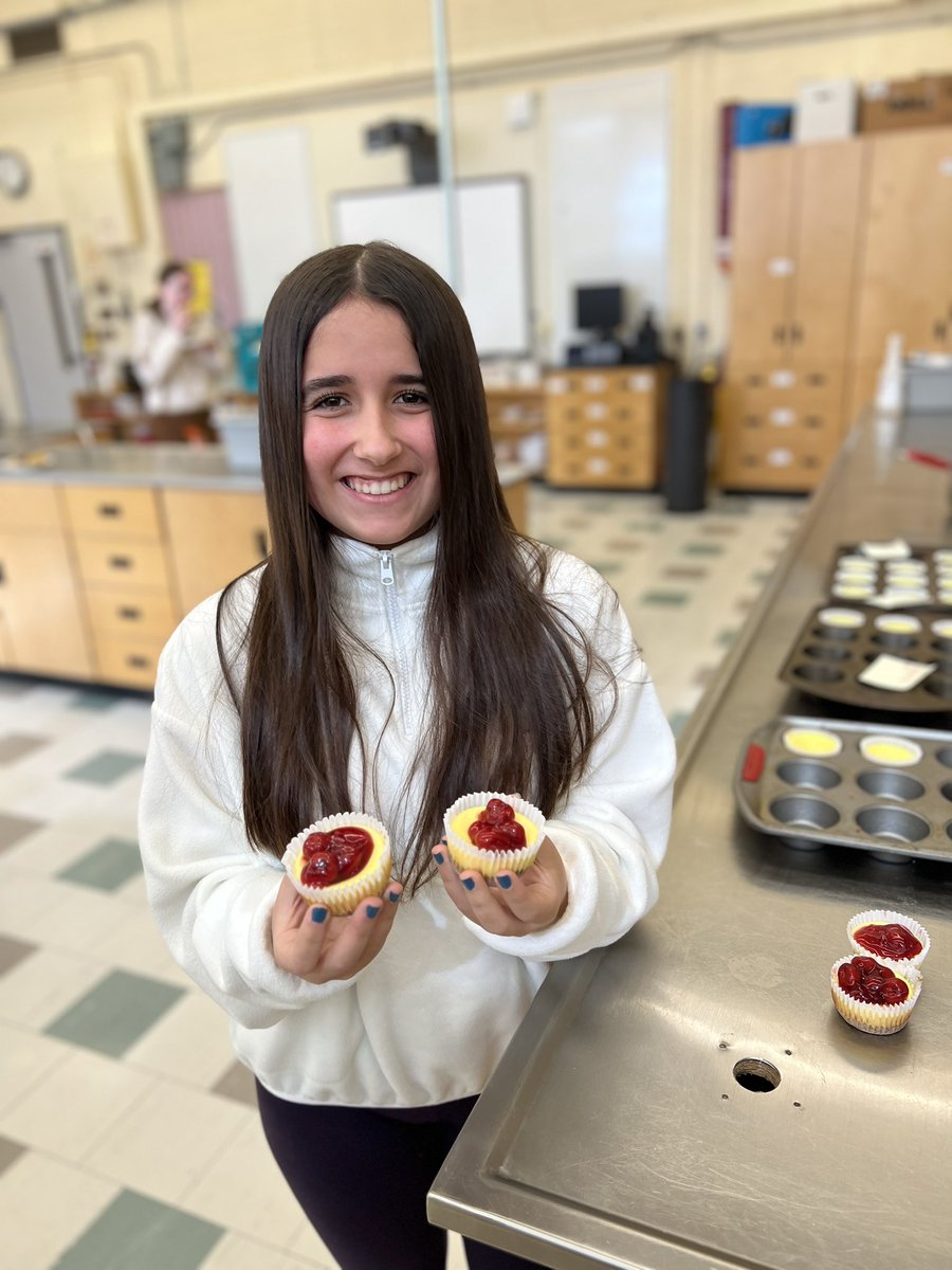 ms_portt's tweet photo. It was a happy Friday in the @eastside_ravens hospitality classes this morning! Featuring mini cheesecakes and crepes! Yumm!! https://t.co/ePSTQ8D14k