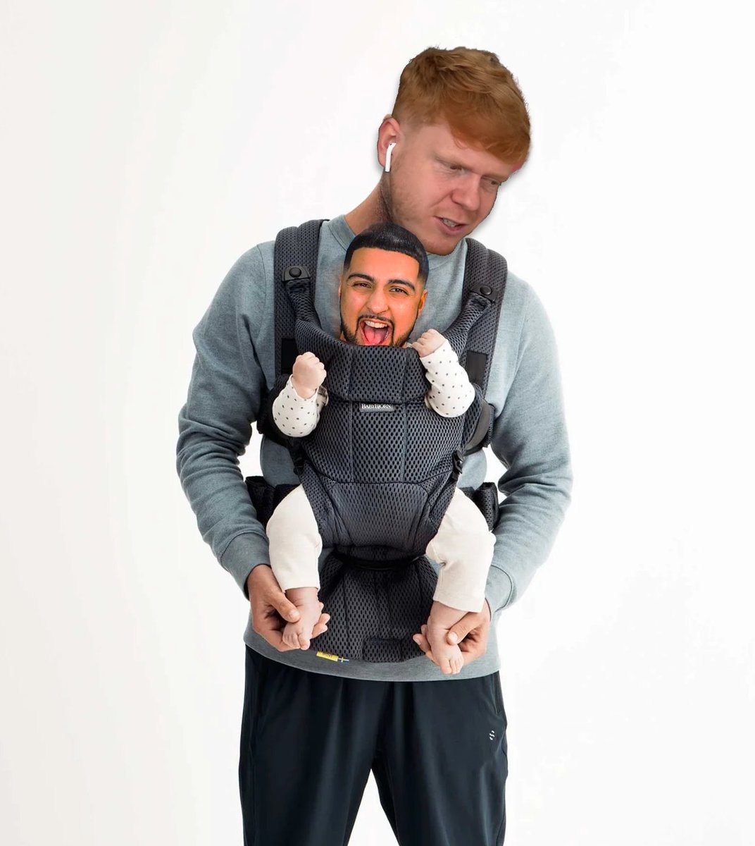 Proof that <a href="/Jack54HD/">Jack</a> is taller than the Gerbil Fraude <a href="/ThisIsFG_/">FG</a>