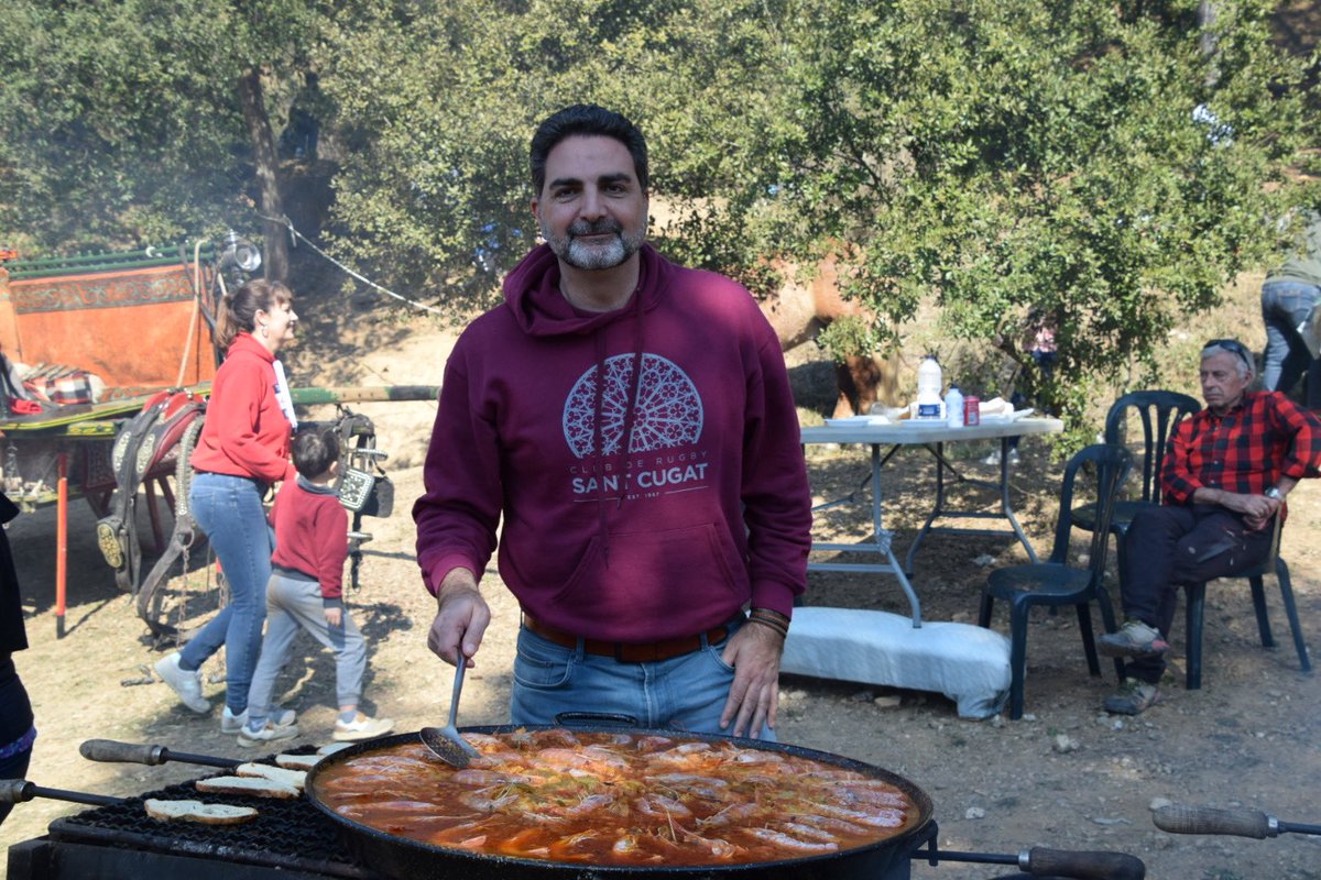 🚶🏻🚶🏼‍♀️Hoy hemos pasado un fantástico día en la Ermita de Sant Medir celebrando la festividad de nuestro Patrón. 

🍊 Muchísimas gracias a todos los afiliados y simpatizantes que os habéis acercado para compartir juntos esta especial jornada

#SantMedir #SantCugat