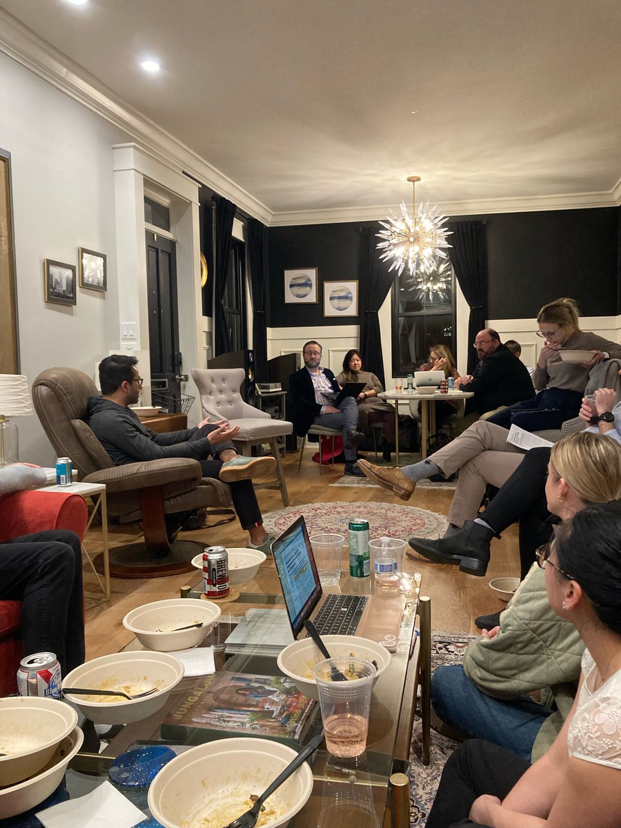 Thanks to everyone who joined last night's #JournalClub and to @NimaBaradaranMD for hosting at his home! This Journal Club had everything: -urethroplasty outcomes -discussion of the death of Archduke Ferdinand -rice/beans -golf discussions -6 attendings #IYKYK @TaylorGoodstein