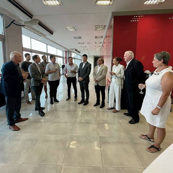 IURPoficial's tweet photo. El 2 de marzo se llevó a cabo en el Salón de Honor del Club Atlético River Plate el lanzamiento del acuerdo existente entre el IURP y la UNIVERSIDAD NACIONAL ARTURO JAURETCHE (UNAJ).
#EstudiaEnIurp #RiverPlate #IURP #EduCARP https://t.co/Pe4Fc4b5cO