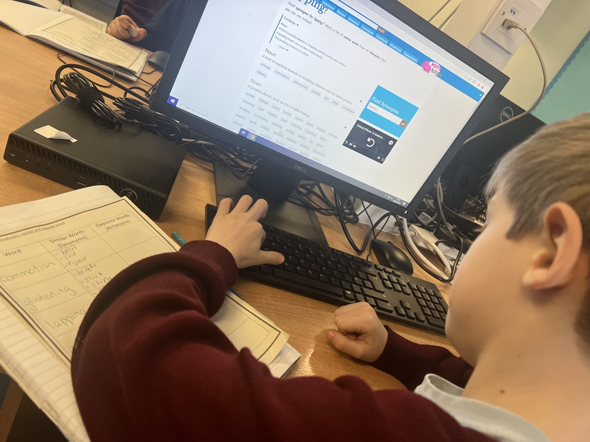 CharlesPrimary3's tweet photo. Today we looked at antonyms and synonyms in English #StChWriting https://t.co/mCoIWqO9oS