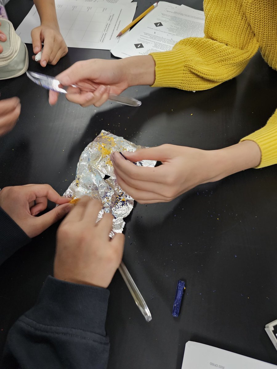 DiBenedettoScience (@offbrandmsfrizz) on Twitter photo Using crayons to model the processes of the rock cycle! 🪨🌋🔥🥽 <a href="/CFISDScience/">CFISD Science</a> <a href="/DrAnthonyMS/">Anthony Middle School</a> Using crayons to model the processes of the rock cycle! 🪨🌋🔥🥽 <a href="/CFISDScience/">CFISD Science</a> <a href="/DrAnthonyMS/">Anthony Middle School</a>