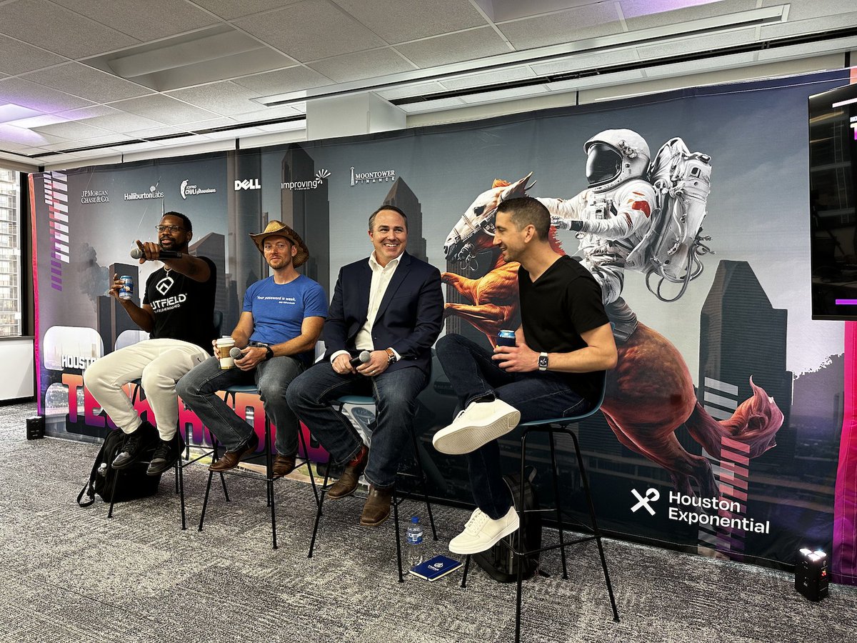 CraigCeccanti's tweet photo. Thank you to everyone who dropped by our “Startup Life in Emerging Tech” panel and the Houston Tech Rodeo for hosting such a great event! Check out these BTS pictures from our panel ⬇️

#entrepreneurlife #techstartup #startupadvice https://t.co/sChuwUxa73