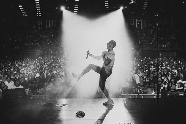 OneRepublic's tweet photo. Bangkok was everything we hoped it would be. We LOVE THIS CITY!! https://t.co/UIAJaGE1kR