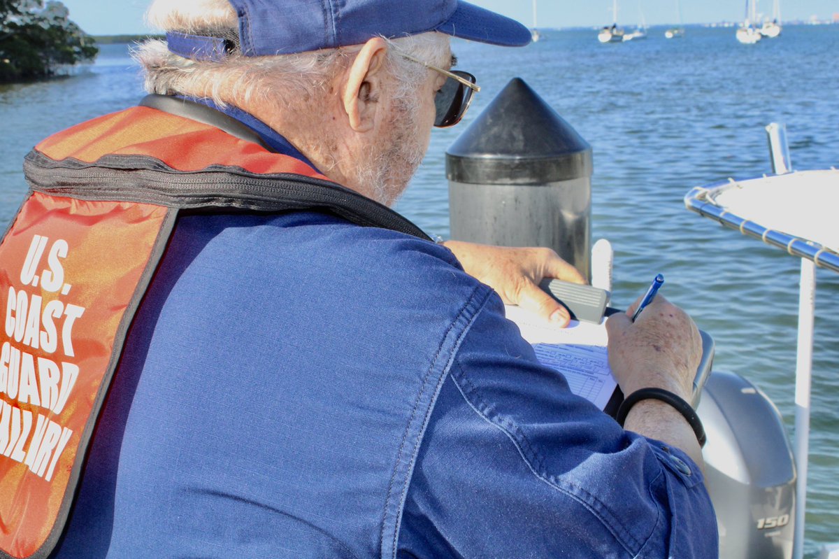 U.S. Coast Guard Auxiliary (Official) on Twitter "Auxiliarists from