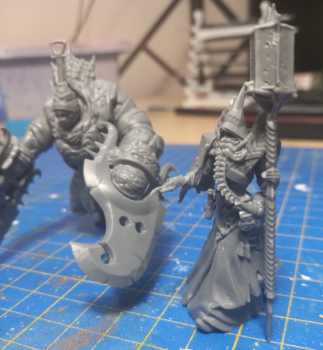 SpazzieL's tweet photo. More Conquest built up, few units of the spires and some of the objective markers. #conquest #hobby #PBWargames https://t.co/CmoIox51jL
