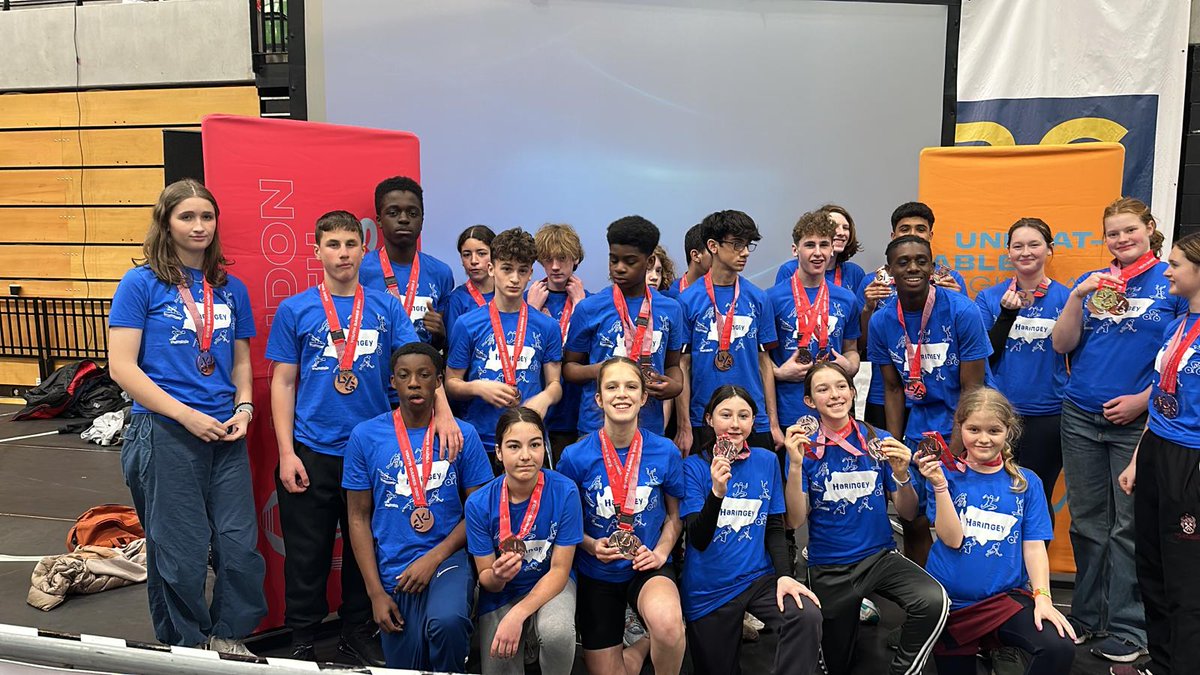 Burk Gravis tweet media