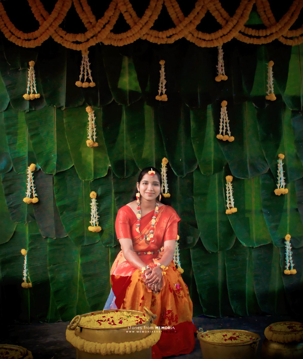 MemoriaGallery's tweet photo. Capturing the beauty and tradition of a haldi ceremony in all its vibrant glory! Our latest photoshoot showcases the joy and excitement of this special occasion, from the bright colors to the playful moments. #storiesfrommemoria #weddingphotography #indianwedding #haldi #Yellove https://t.co/T79WJltAkl