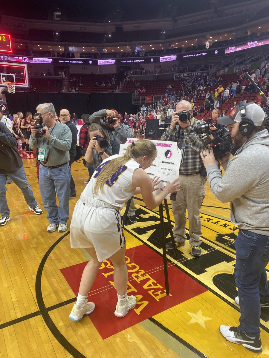 Riley Weiler makes it official following a 65-44 win over Pocahontas area. On to the chip!