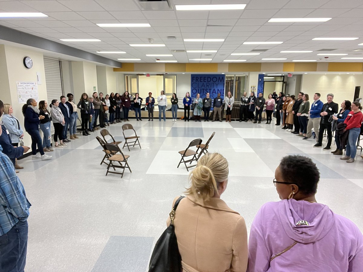 Lincoln School Community Circles- bringing restorative practices to staff and families because we know belonging matters for ALL when we’re building community! <a href="/UpAtLincolnOP/">Lincoln Elementary D97</a> #oakpark97