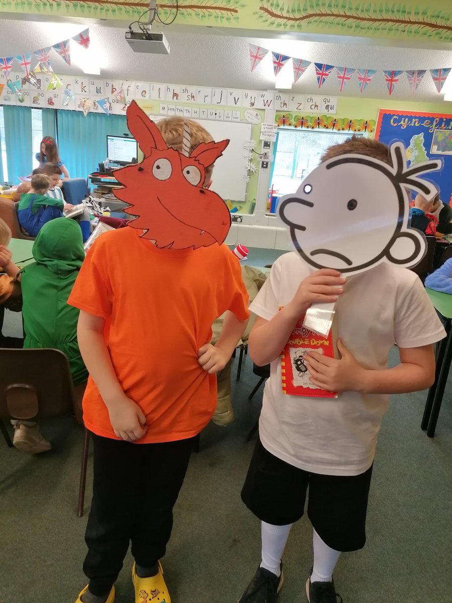 CymerPrimary's tweet photo. World book day 2023 📚 #CAPChestnut https://t.co/ze127BU4jW