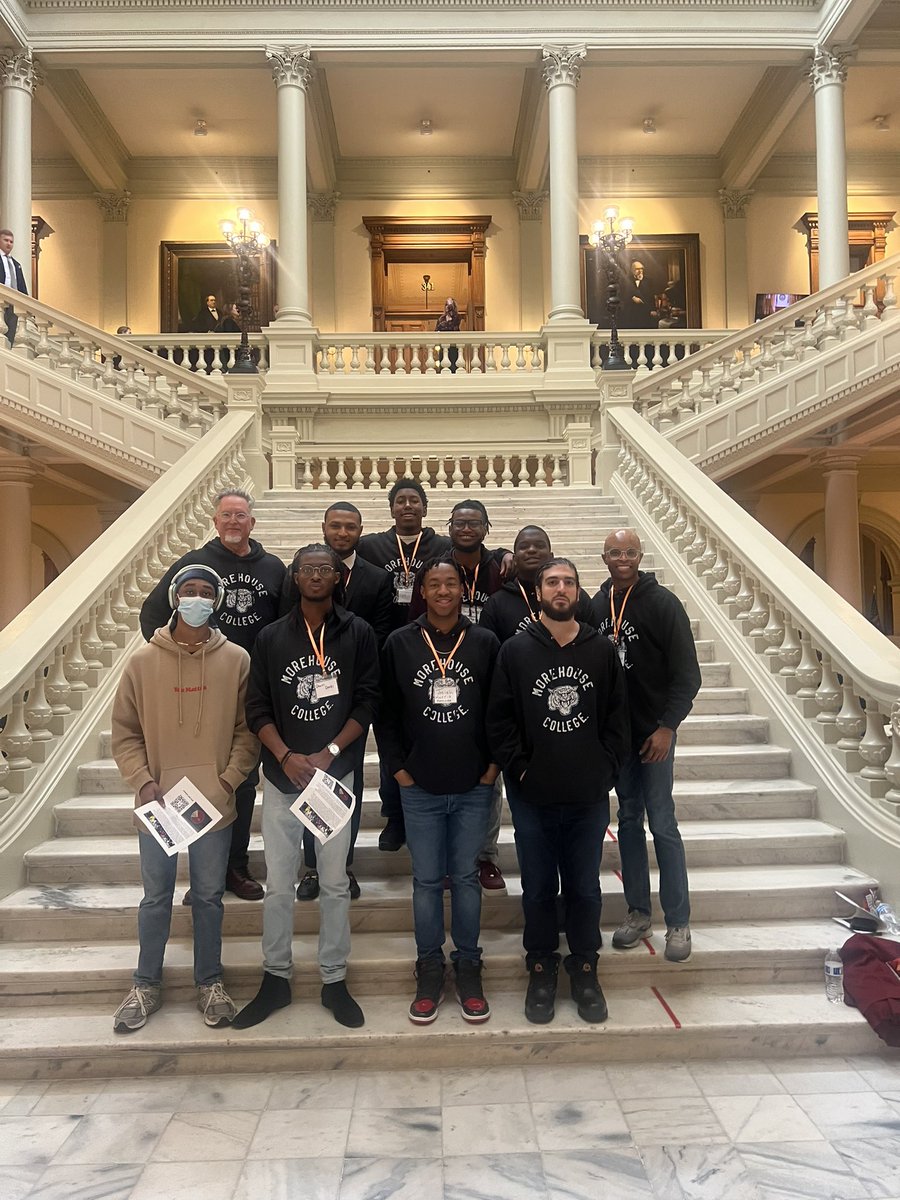 AYC1867's tweet photo. Our Higher Education in Prisons Student Ambassadors attended Advocacy Day at the State Capitol to advocate for higher education in prisons and House Bill 427, AKA 'Ban the Box."
Check out more about our Prison Education Initiative via our website, link in bio.
#HEP #AYCGL https://t.co/fehGRDdkH4