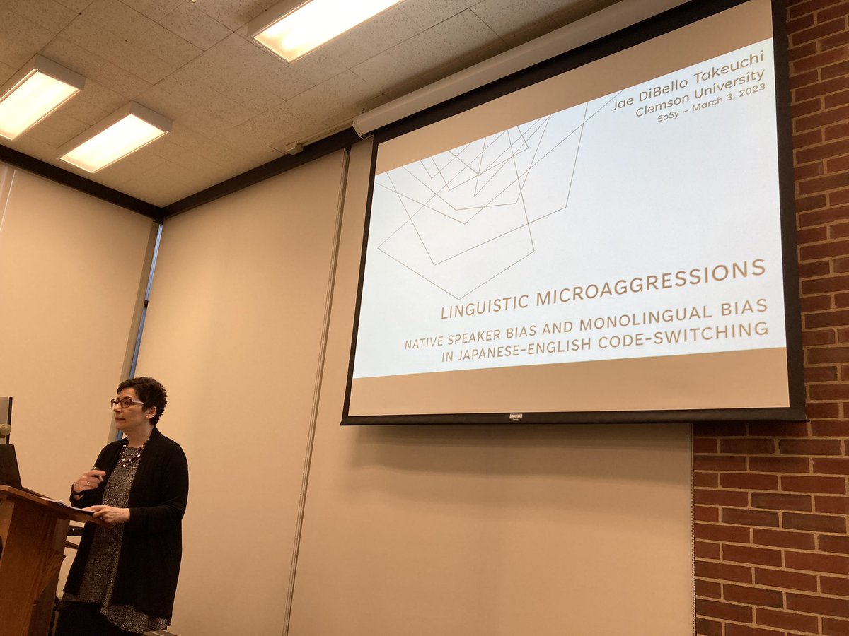 So happy to welcome Dr. Jae DiBello Takeuchi <a href="/JaeTakeuchi/">Jae DiBello Takeuchi</a> and her thought-provoking talk “Linguistic microaggressions: Native speaker bias and monolingual bias in Japanese-English code-switching” to <a href="/SoSyUIUC/">Sociolinguistics Symposium, UIUC</a> 🤩