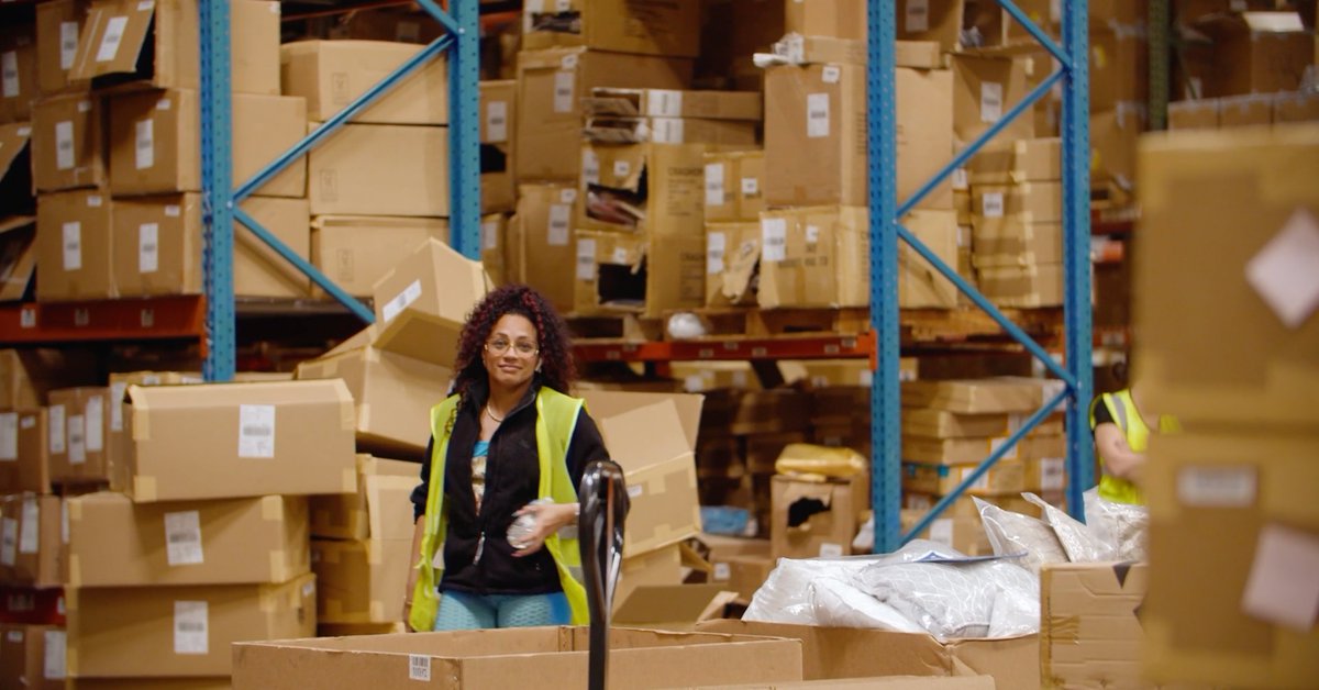 MMQualSolutions's tweet image. Our team members are more than just employees, they&apos;re family 💙 We&apos;re grateful for your hard work, your dedication, and your passion for excellence.

#employeeappreciation #3PL #MMQualitySolutions