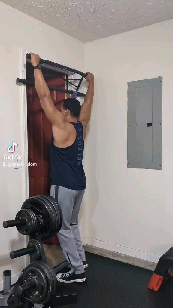 Coach__Dom's tweet photo. getting my reps back UP. 

#fit #fitness #fitdad #dadbod #gymflow #gains #instafit #picoftheday #photooftheday #fitfam #trainer #fitnessmotivation #fitnessjourney #fitlife #fitmotivation #fitguys #fitmen #gym #gymmotivation #gymlovers #gaintrain #transfo… https://t.co/0HdIImfvqG https://t.co/H2sbtcUaDb