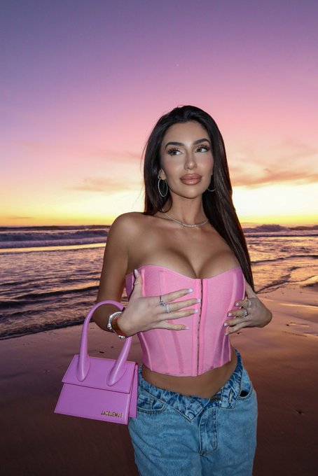 Malibu pink in Malibu 💖 https://t.co/RwDSqfQibg<a href="/tag/onlyfans"class="tags"><span>#onlyfans</span></a>