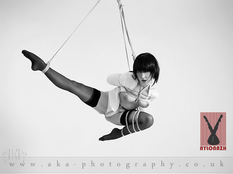 nylonazh's tweet photo. #bondage
#fetish
#tiedup https://t.co/GGzQjdnTo7