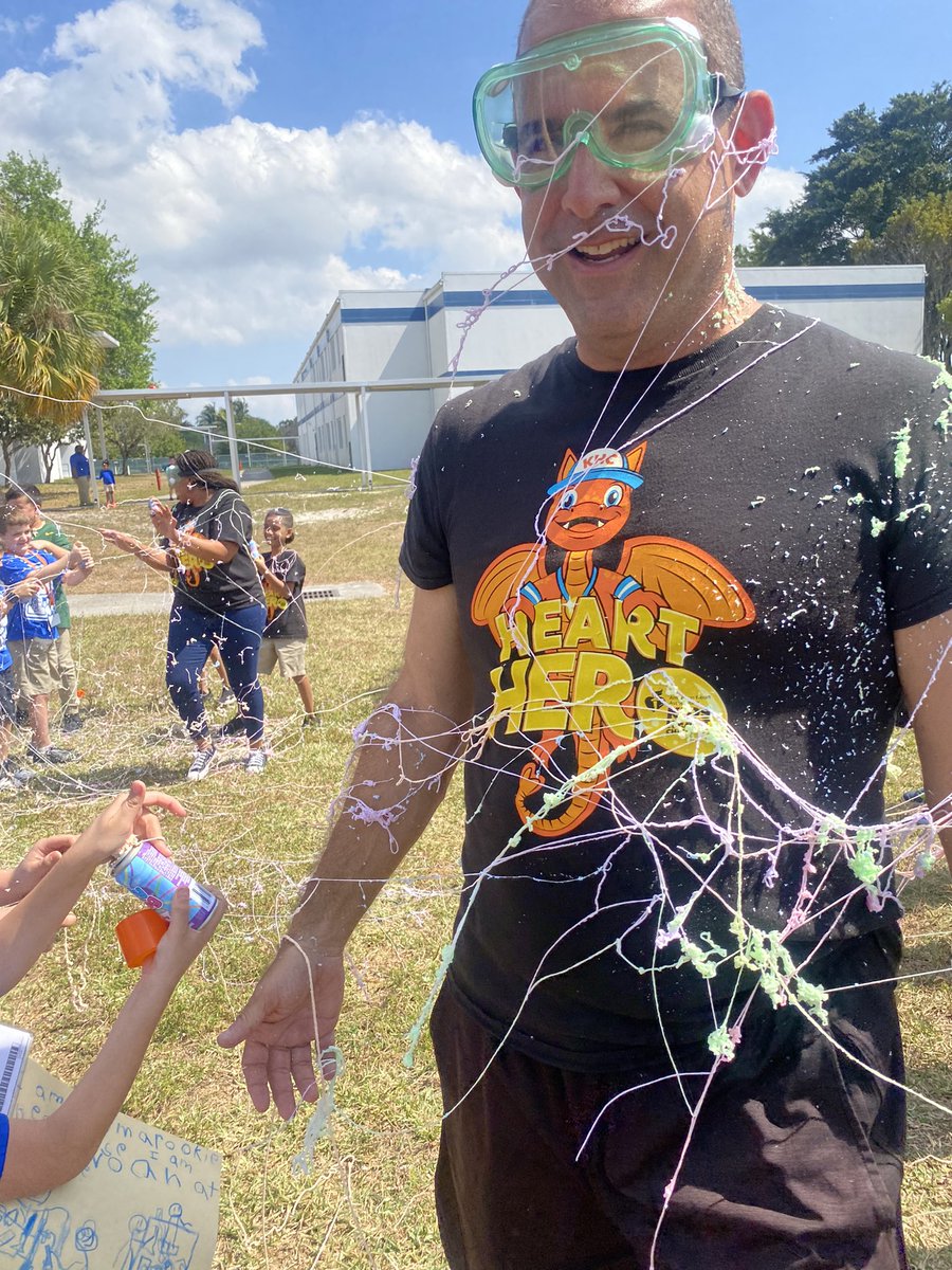 SILLYSTRING reward for Kid’s Heart Challenge participants @principalpse @MPerezDir @PSE_AP @PSEpanther