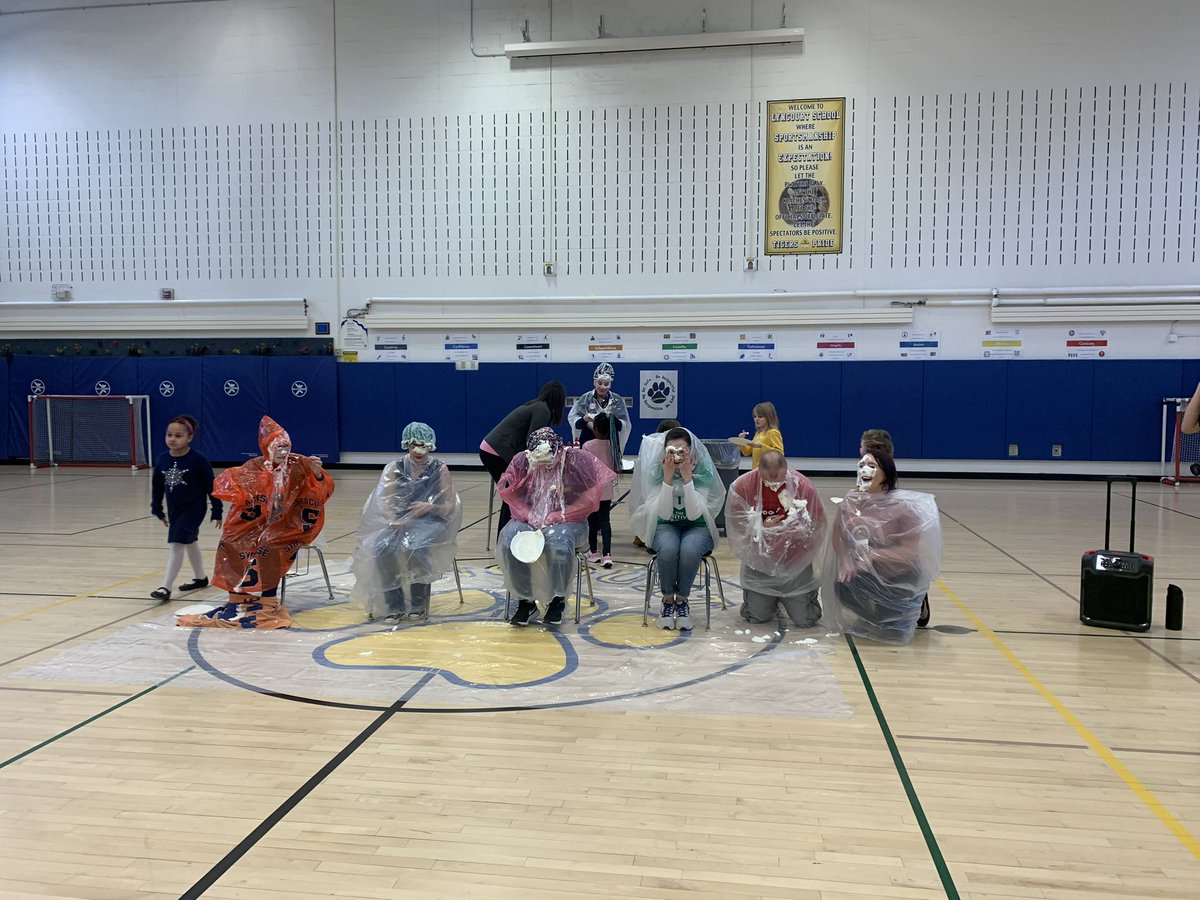 Our Lyncourt Community raised over $1,150 this year for the <a href="/KidsHeartChall/">Kids Heart Challenge</a> ❤️🤍 here are some fun pictures from our celebration! Thanks to the teachers for participating!! <a href="/Lyncourt_UFSD/">Lyncourt UFSD</a>
