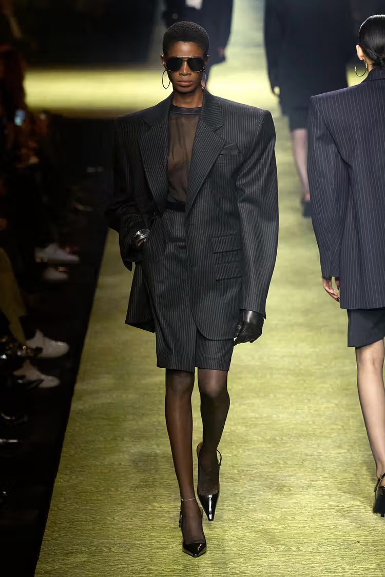 coulturemag's tweet photo. Saint Laurent FW23 bringing sharp cuts back into play https://t.co/oksCbsjt64