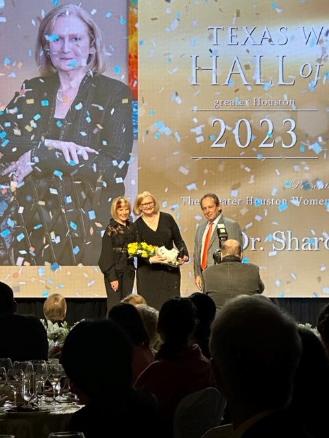 Dean ad interim Sharon Dent, PhD, was inducted into the Greater Houston Women’s Chamber of Commerce Hall of Fame in a ceremony on March 2. Dent was selected for her commitment to mentorship, education, and the advancement of women in medicine.
go.uth.edu/GSBS-DentHOF
#WeAreGSBS