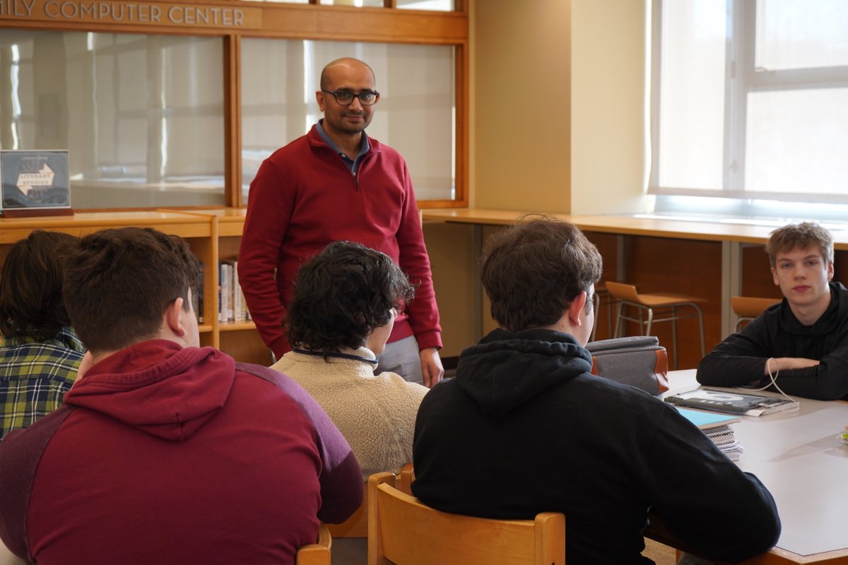 BCHigh's tweet image. We are so thankful for our #BCHigh faculty &amp;amp; staff that contribute to the success of our students each day! #EmployeeAppreciationDay