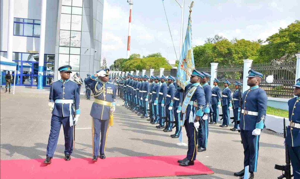 ghana_airforce tweet picture