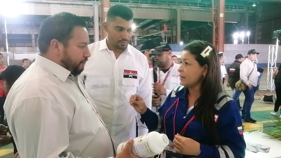 Mira_Venezuela's tweet photo. En el marco del Encuentro de los CPT, en el Edo. @MRTBolivar3_, TUPAMARO acompañó a la clase obrera junto los camaradas @HAbreuMRT Ministro de @IndustriasVE  y a @WBenavides_MRT Sec. Gral. Nal. Diputado AN, desde las Industrias Básicas de Guayana.
#ChávezCorazónDeLosPueblos https://t.co/iycNrc7eGY