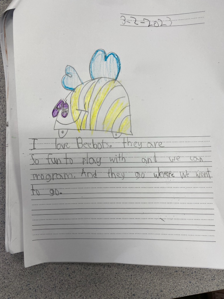 DTL_JSD's tweet image. Check out the 1st grade Roadrunners at Rosemond Elementary in @jordandistrict practicing their coding and literacy skills with Bee-bots 🐝🤖 

#STEMiscool #jordanDTL #DTLutah @covili @TRindlisbach