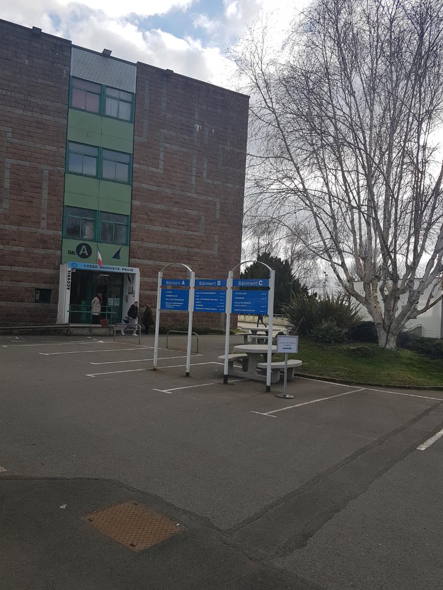 CAVL_acrennes's tweet image. Merci au @LyceePavie pr son accueil ce matin pr les travaux du #CAVL de  @acrennes ! Nous reviendrons ac grand plaisir! #jeunesse #engagement @VieLyceenne @emmanuel_ethis