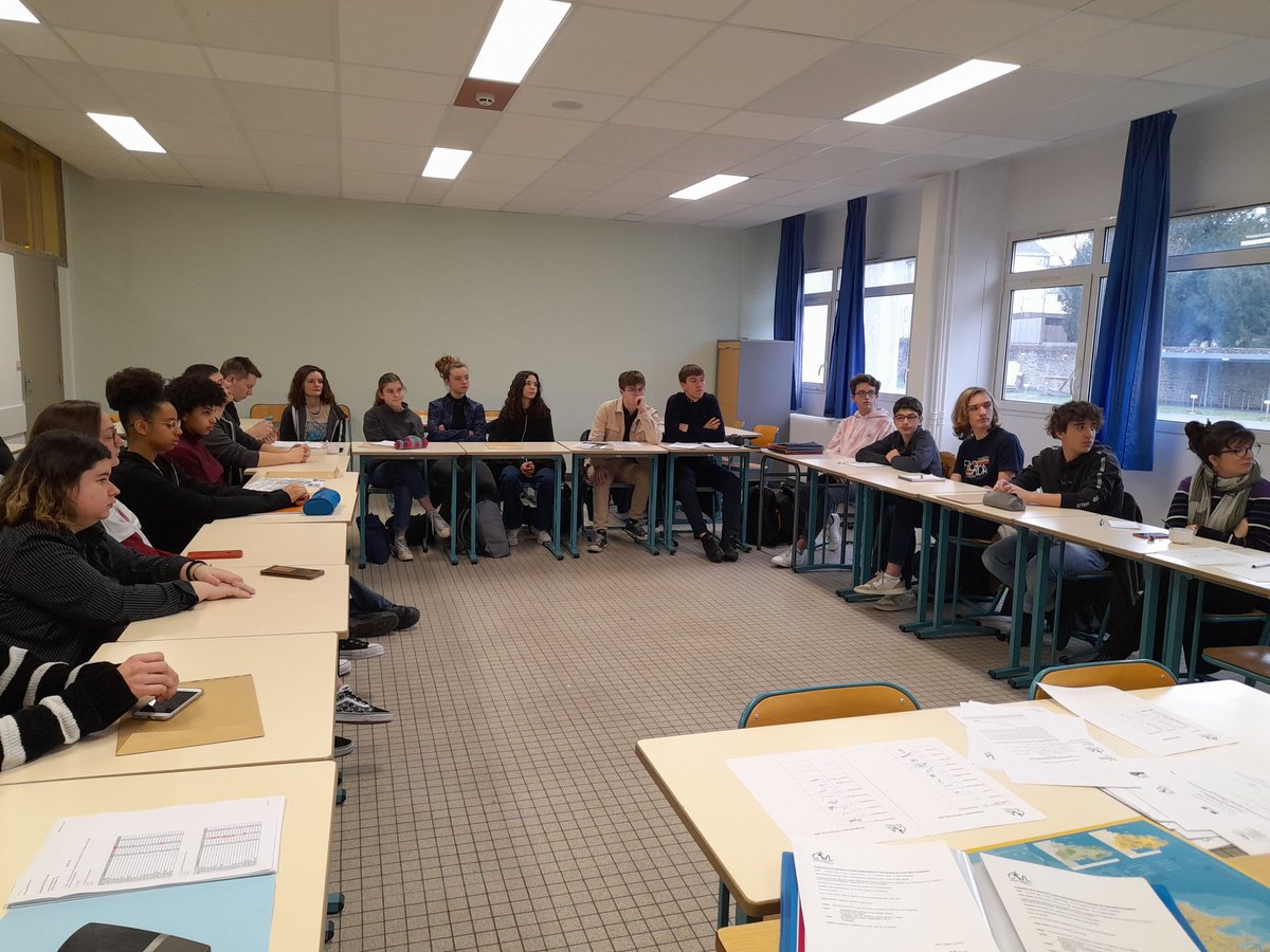 CAVL_acrennes's tweet image. Merci au @LyceePavie pr son accueil ce matin pr les travaux du #CAVL de  @acrennes ! Nous reviendrons ac grand plaisir! #jeunesse #engagement @VieLyceenne @emmanuel_ethis