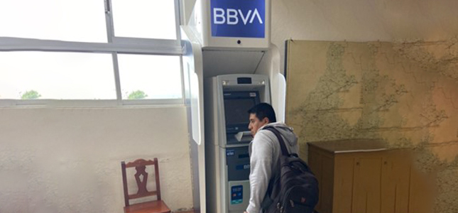 Strategies for financial access in #rural El Progreso, #Mexico: collective dynamics, role of #intermediaries, and bypassing digital barriers.  Read insights from the field: bit.ly/3ZzHstf
#CBDC #FinancialInclusion #trust #noonesizefitsall